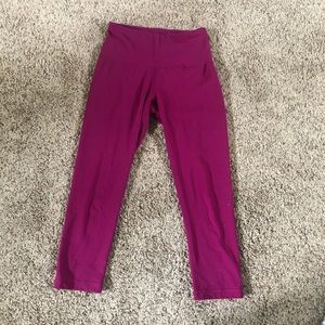 Women’s Crop Workout Leggings